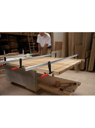 Чавунна струбцина Bessey 2500x120 з посиленою рейкою і дерев'яною ручкою TGK250